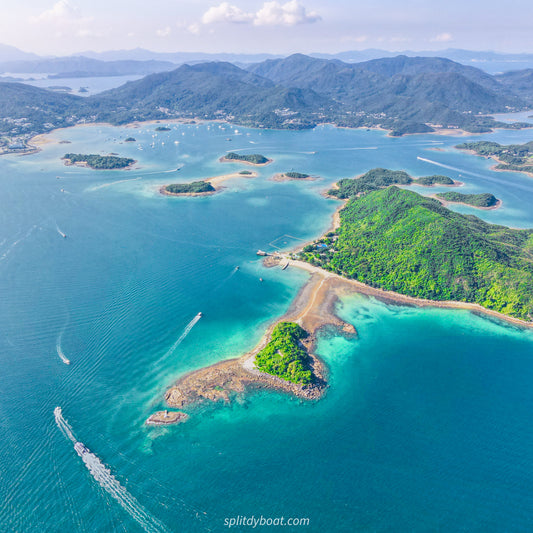 Sai Kung Geopark Heritage and Island Hopping Tour Experience by Yacht