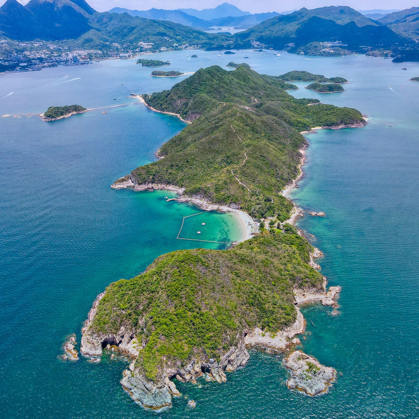 橋咀島