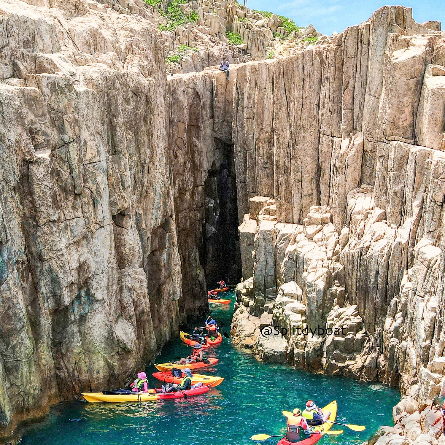 Hong Kong Geopark Kayaking Tour