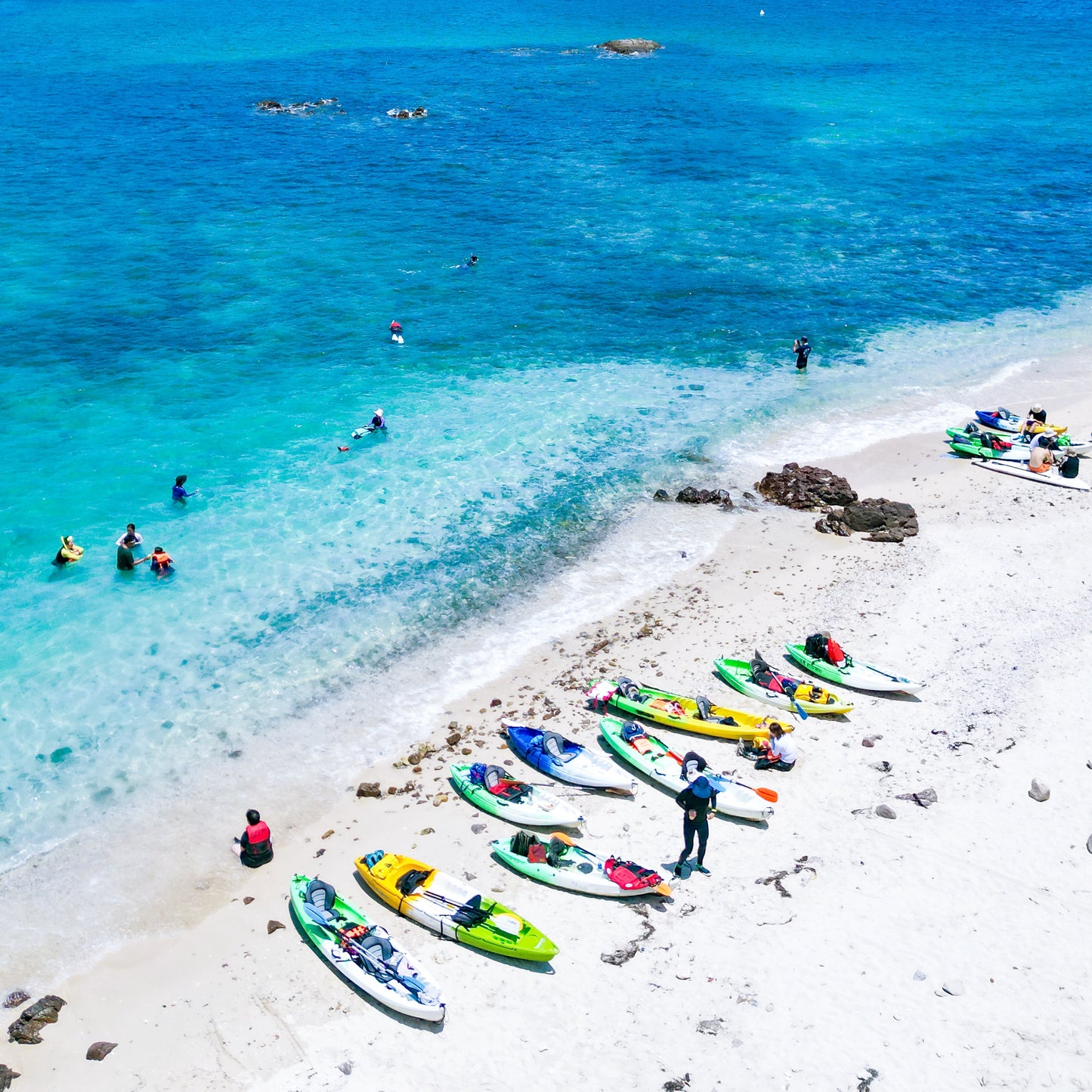 Long Mong Wan Kayaking and Snorkeling Tour