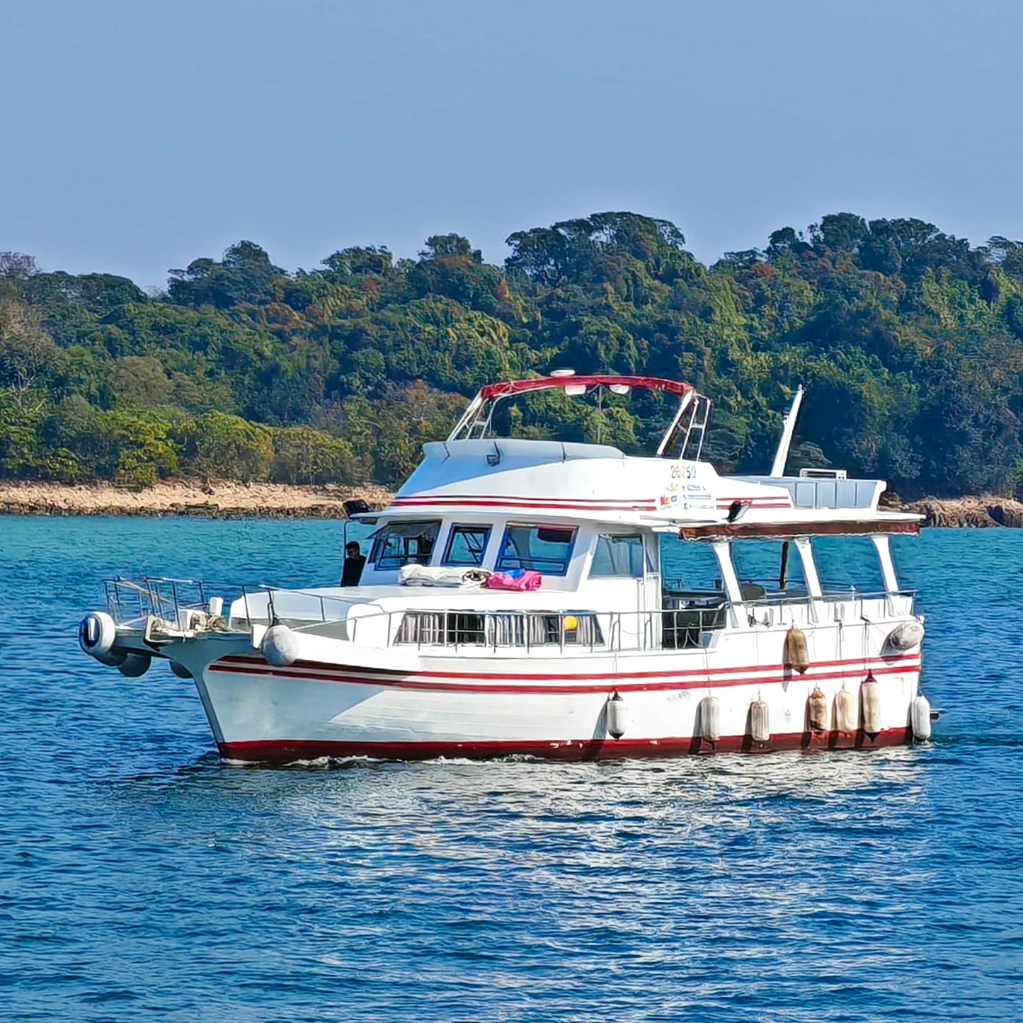 26759 (42 Pax) - Hong Kong Yacht