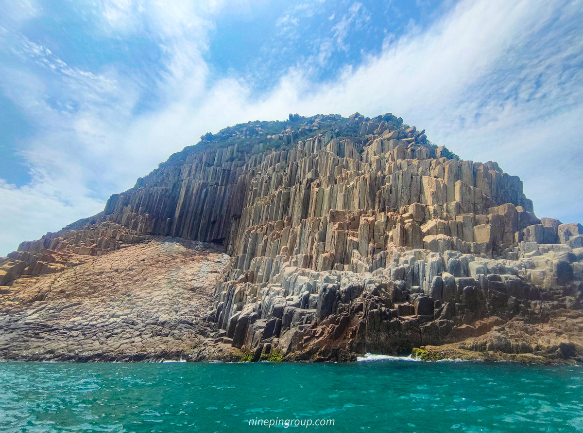 Geopark Ninepin Group Volcano Island Hopping Tour – Splitdyboat