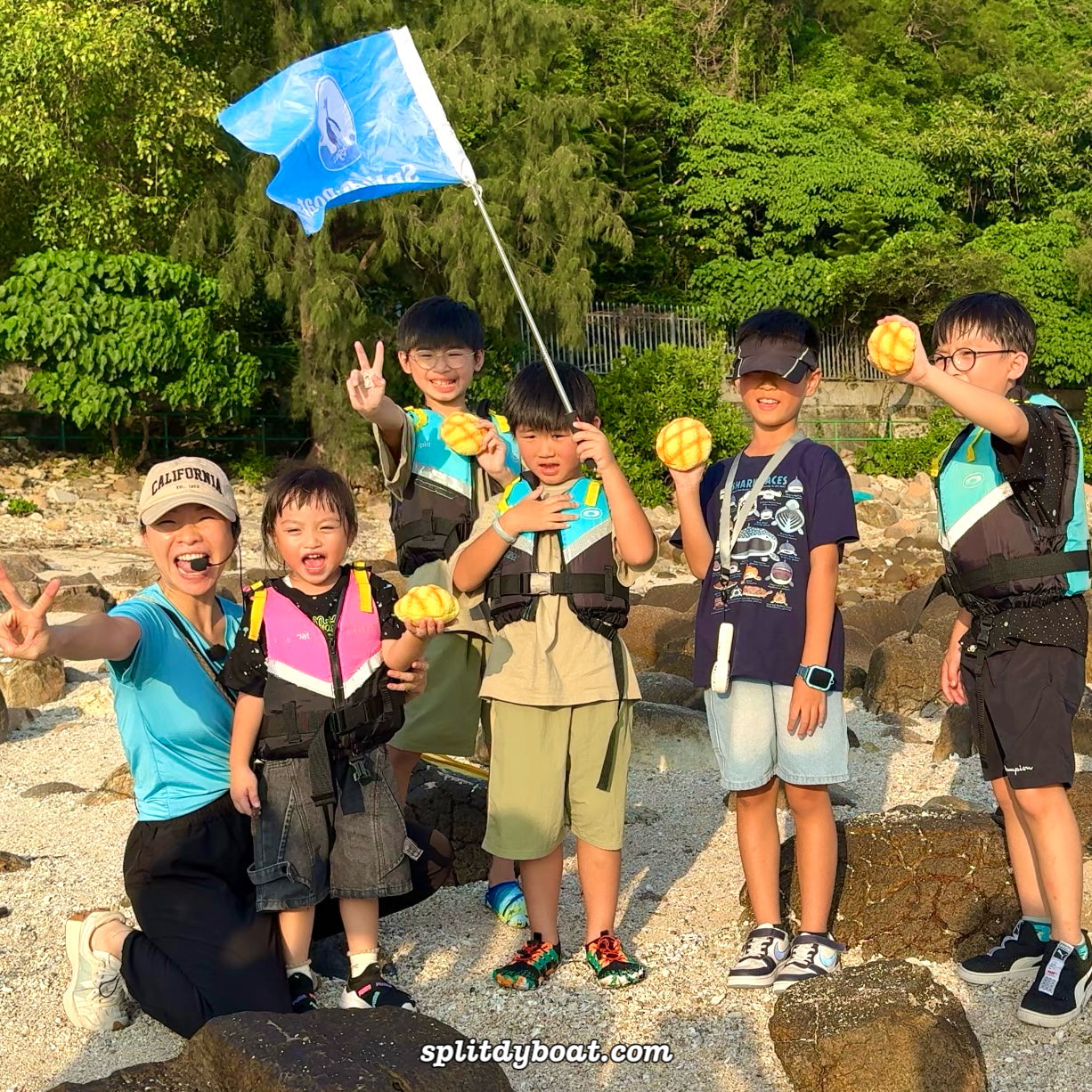 Mały geolog: Klasa morska w regionie skał wulkanicznych Sai Kung (Hongkong, Globalny Geopark UNESCO)