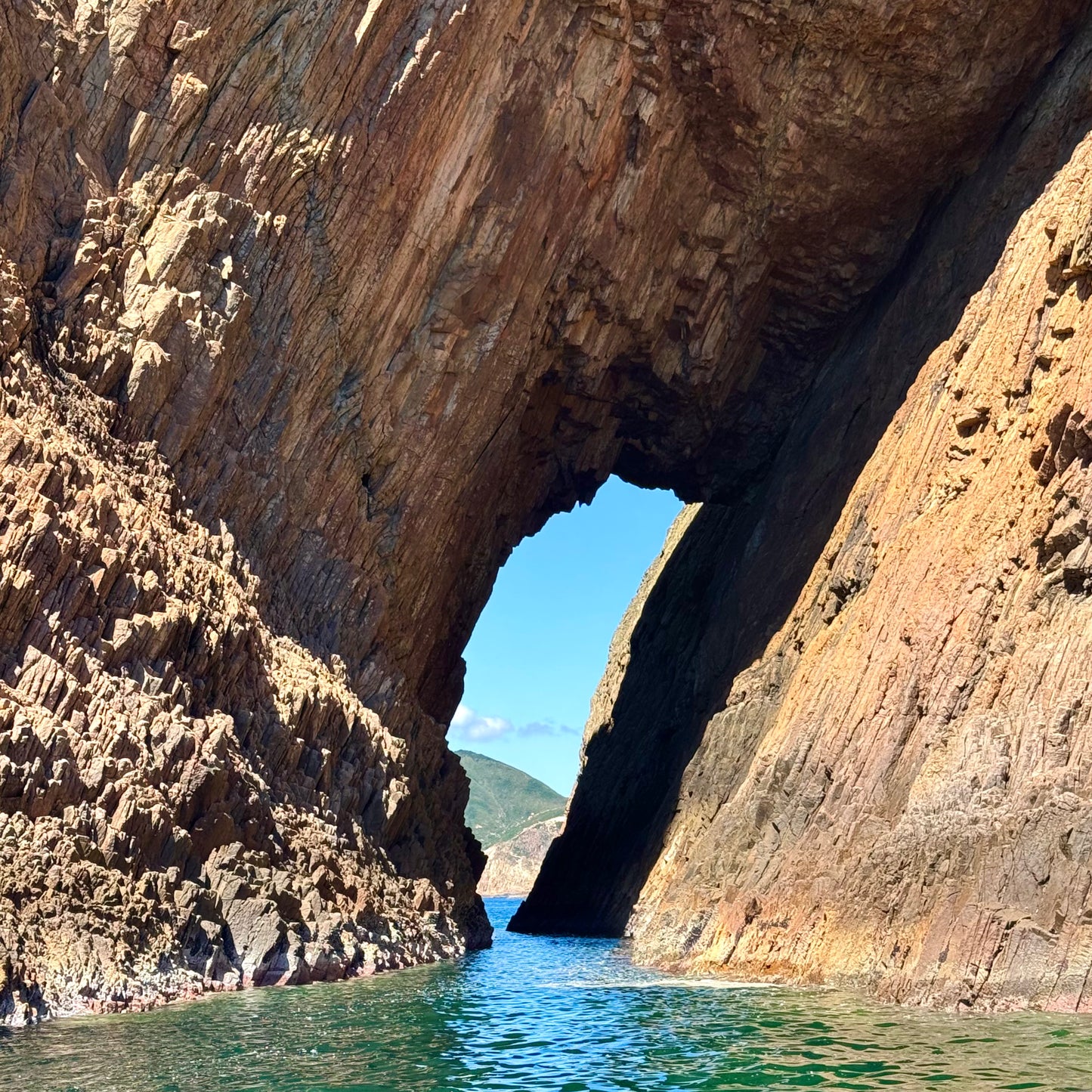 Geopark Four Sea Arches Volcano Sightseeing Tour (Yacht Edition) *5 hrs