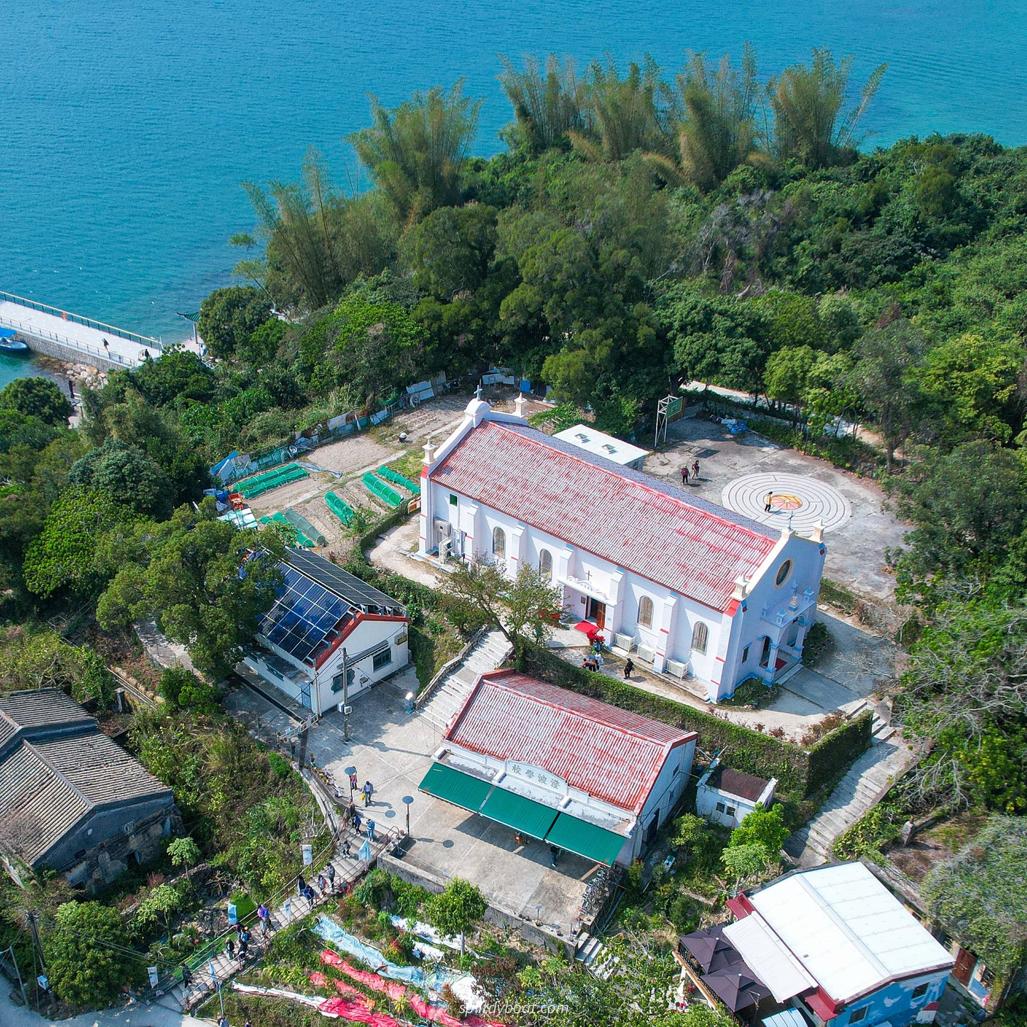 Sai Kung Inner Bay Multicultural and Geological Boat Sightseeing Tour