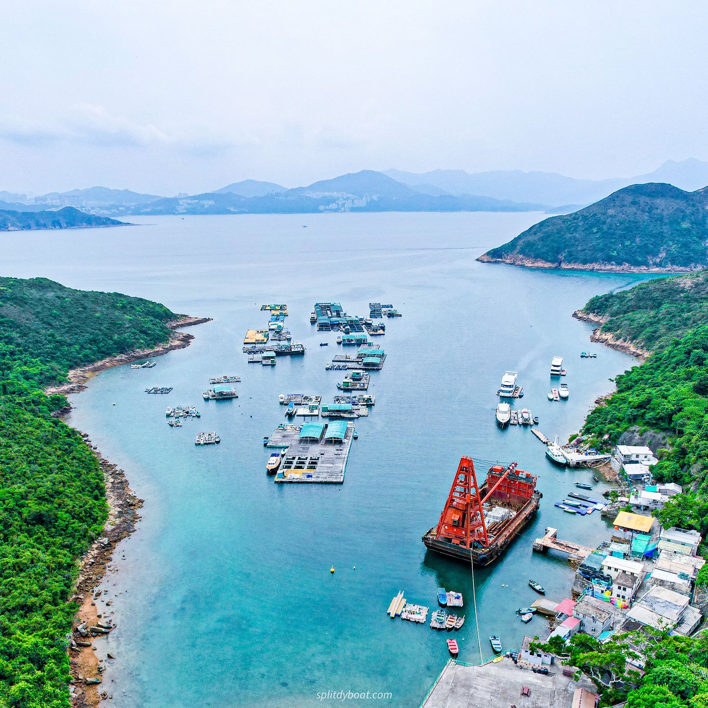 Sai Kung Inner Bay Multicultural and Geological Boat Sightseeing Tour