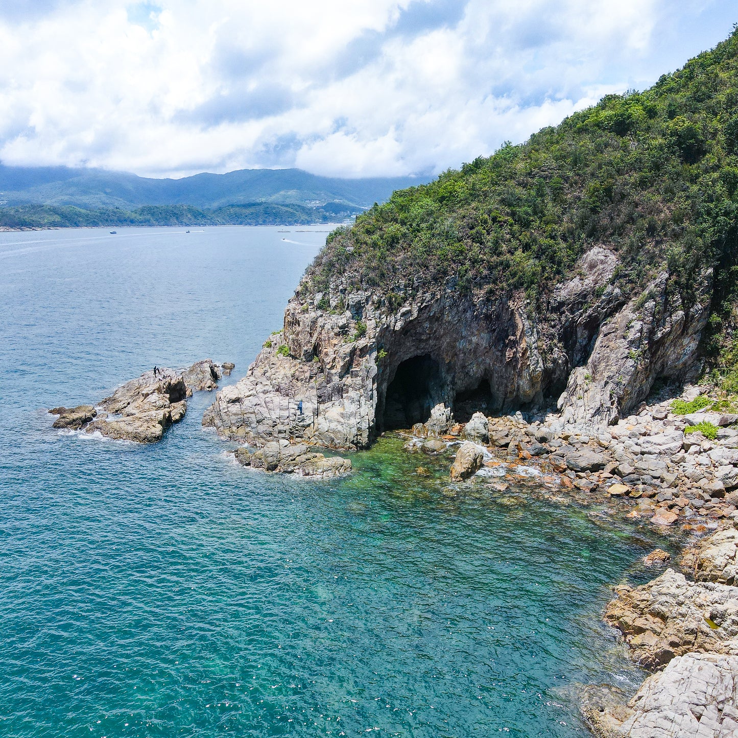 Sai Kung Inner Bay Multicultural and Geological Boat Sightseeing Tour