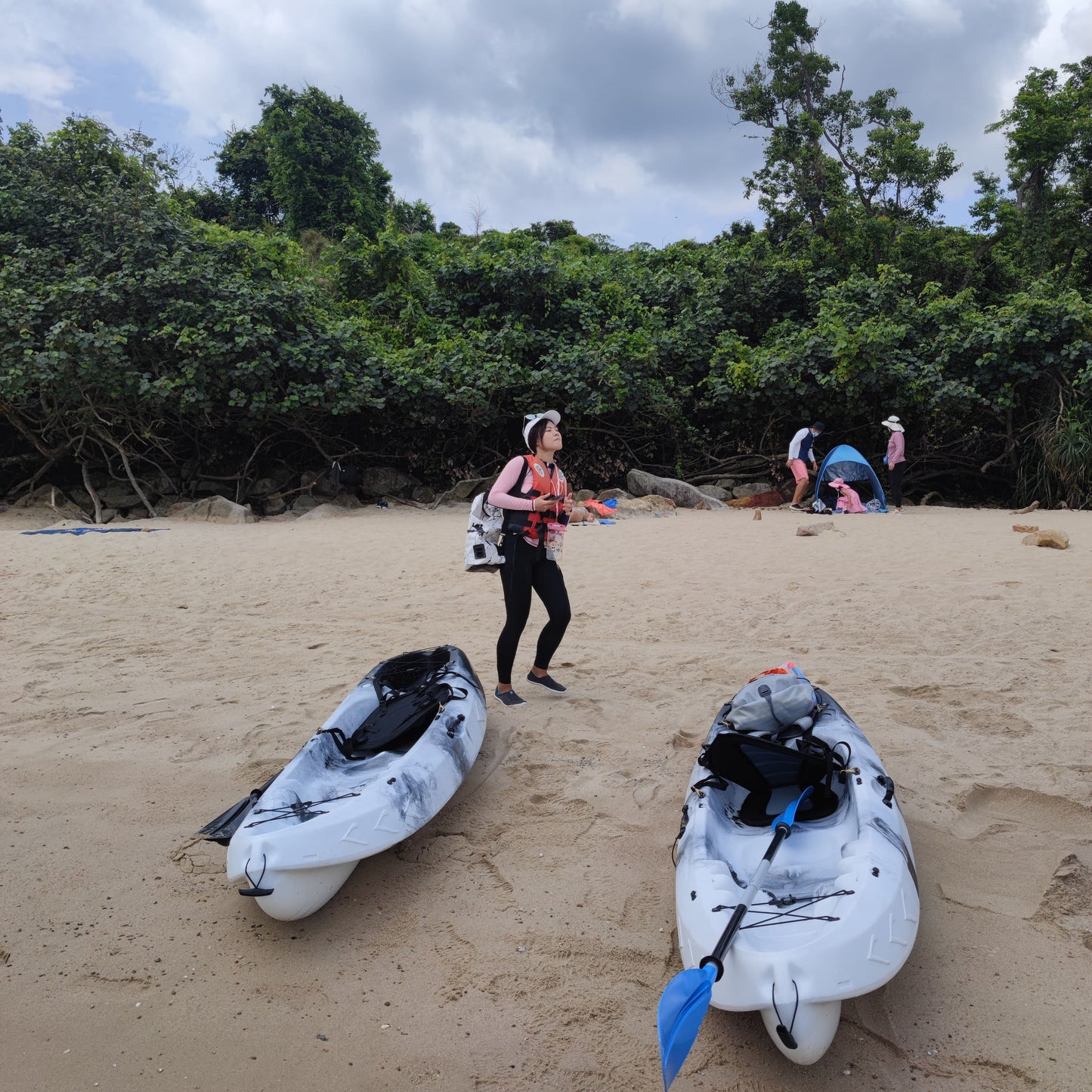 Hoi Ha Wan Kayaking and Snorkeling Tour