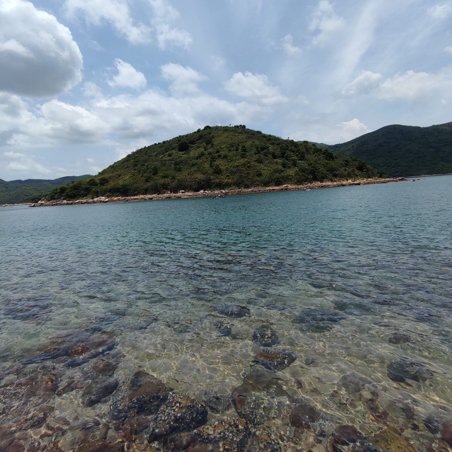 Hoi Ha Wan Kayaking and Snorkeling Tour