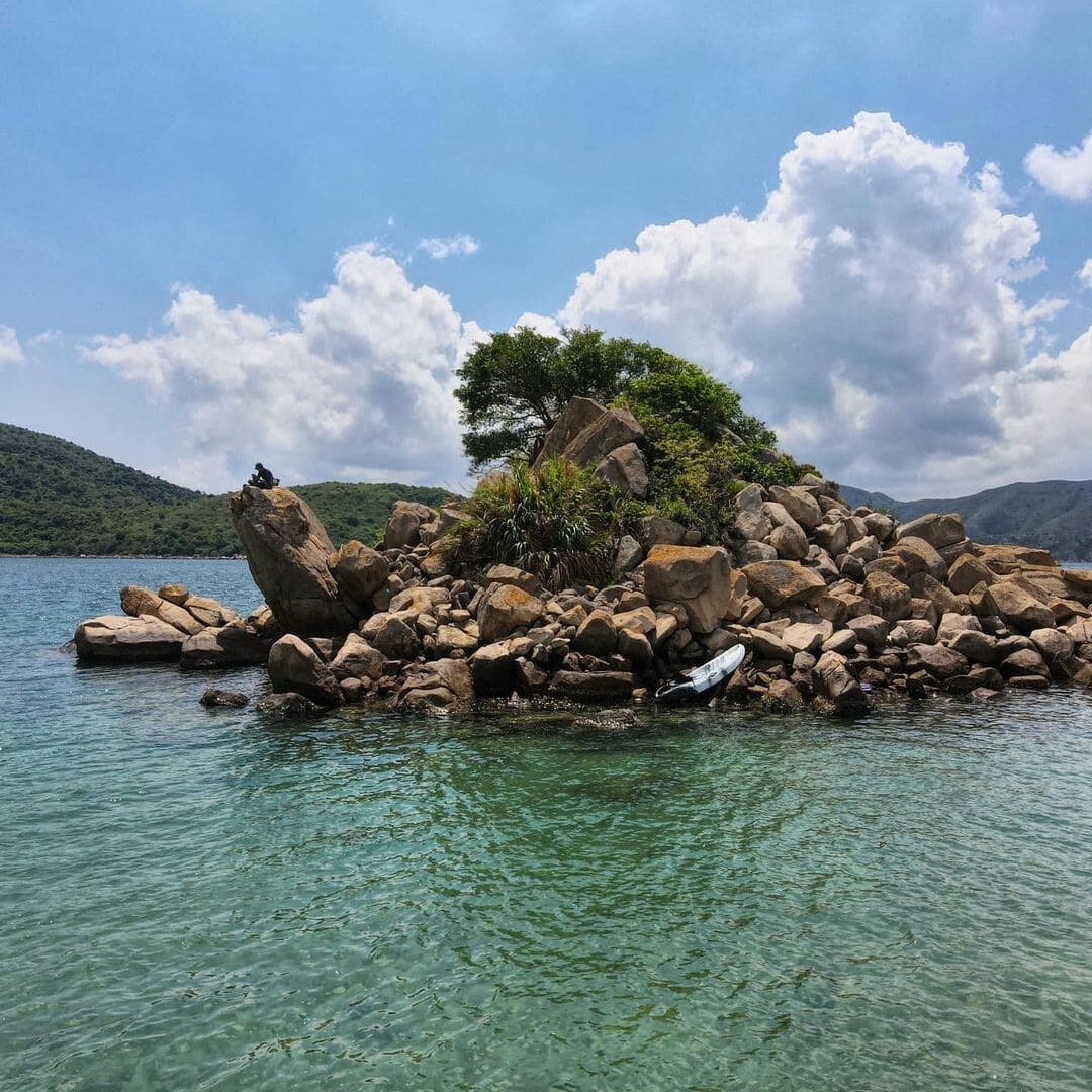 Hoi Ha Wan Kayaking and Snorkeling Tour